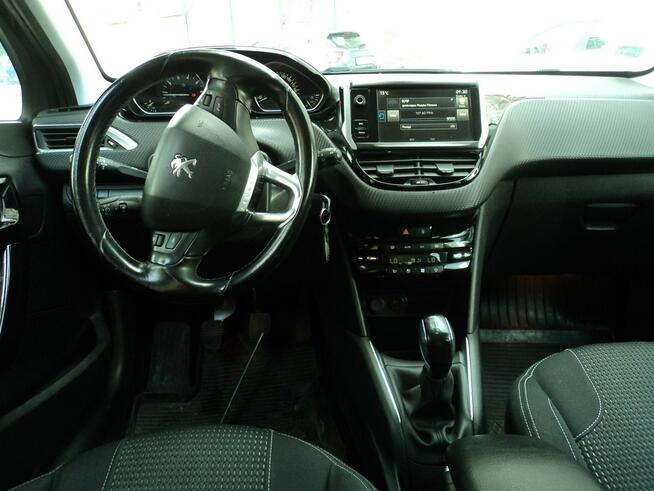 sprzedam peugeota 208 z 16r