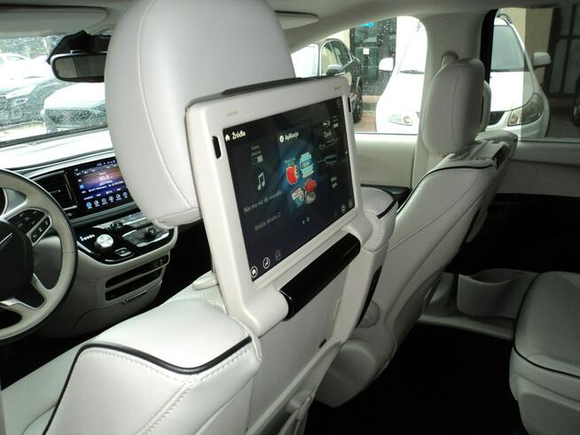 Sprzedam ładnego CHRYSLERA PACIFICE 3.6 HYBRYDA