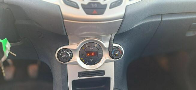Ford Fiesta Climatronic titanium navi