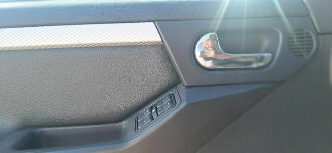 Opel Meriva Climatronic 1,6 Benzyna