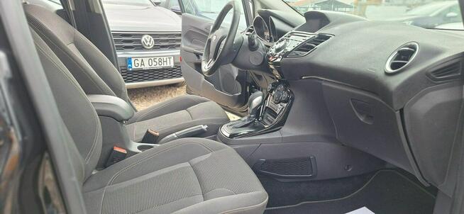 Ford Fiesta climatronic automat ledy camera cofania