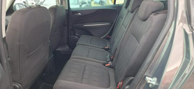 Opel Zafira Duża Navi 7 osobowa camera cofania mały przebieg