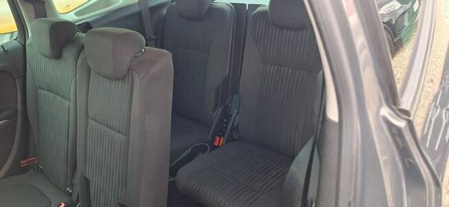 Opel Zafira Duża Navi 7 osobowa camera cofania mały przebieg