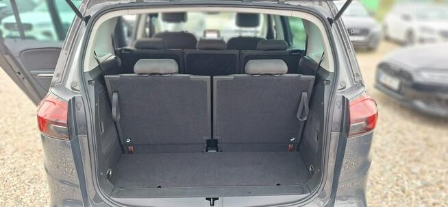 Opel Zafira Duża Navi 7 osobowa camera cofania mały przebieg