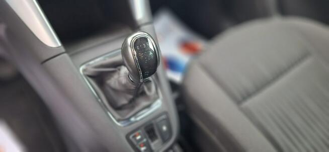 Opel Zafira Duża Navi 7 osobowa camera cofania mały przebieg