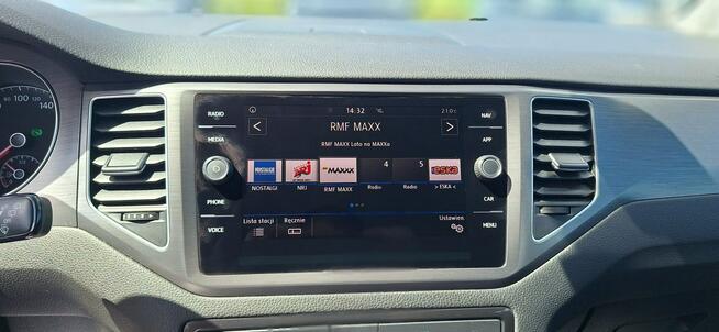 Volkswagen Golf Sportsvan automat CLimatronic mały przebieg duza navi