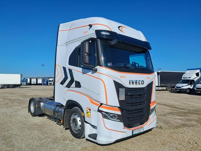 Iveco as 440 s49