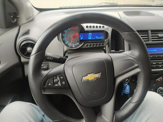 Chevrolet Aveo Ekonomiczny, nowoczesny i niezawodny samochód w atrakcyjnej cenie.
