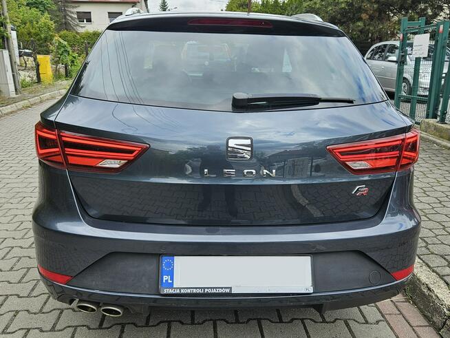Seat Leon FR / Niski przebieg / Nawigacja / Klimatronic / Tempomat / 6 biegów