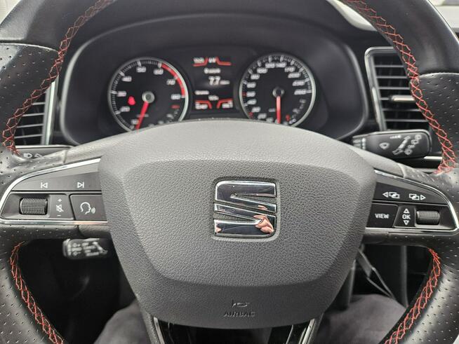 Seat Leon FR / Niski przebieg / Nawigacja / Klimatronic / Tempomat / 6 biegów