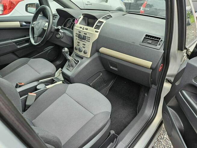 Opel Zafira 7 Foteli / Klimatyzacja / Czujniki parkowania / Komputer