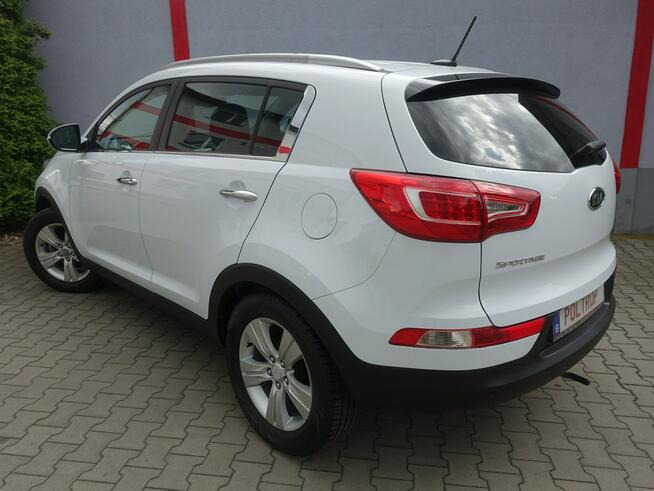 Kia Sportage 1,6i Navi Alu Klimatronik Ledy Opłacony Bezwypadkowy VIP Gwarancja