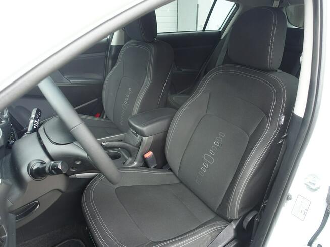 Kia Sportage 1,6i Navi Alu Klimatronik Ledy Opłacony Bezwypadkowy VIP Gwarancja