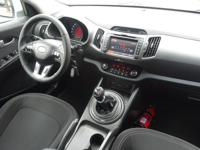 Kia Sportage 1,6i Navi Alu Klimatronik Ledy Opłacony Bezwypadkowy VIP Gwarancja