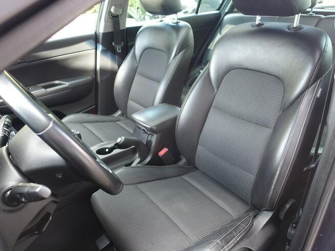 Kia Sportage 1,7D Panorama Półskóra Navi Klimatronik Alu 1.Właściciel VIP Gwarancja