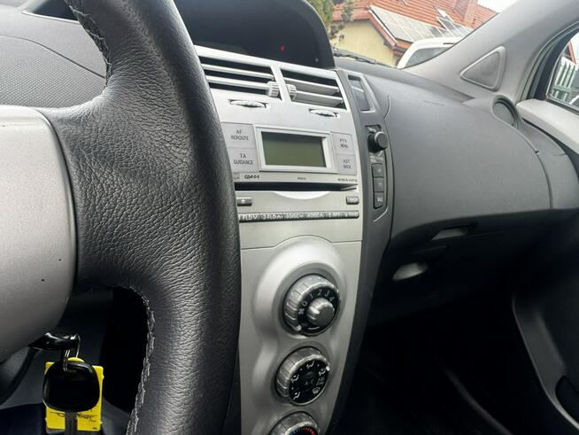 Toyota Yaris Raty/Zamiana Gwarancja bardzo ładny stan zadbana zdrowa