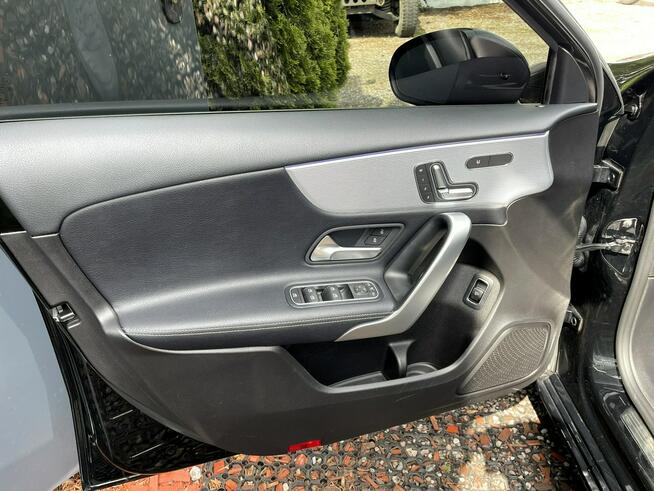 Mercedes A 220 LED, Klima, Temp, Kamera, Grzane Fotele, Ambiente, Panorama, Asystenci
