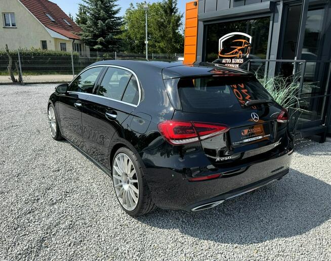 Mercedes A 250 LED, Klima, Temp, Kamera, Grzane Fotele, Ambiente, Panorama, Asystenci