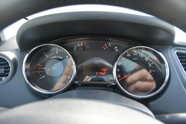Peugeot 5008 1,6hdi DUDKI11 Klimatronic 2 str.Parktronic.Tempomat.kredyt.OKAZJA