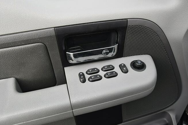 Ford F150 5,4Benz. Automat.Hak.Centralka,El.szyby.El.Lusterka.5 Osób.