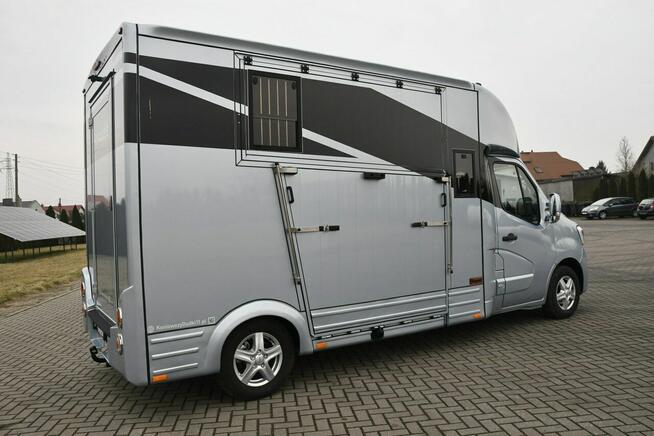 Renault Master Koniowóz 2,3dci Nowa Zabudowa Ogierowa. Kamery na Stanowiska