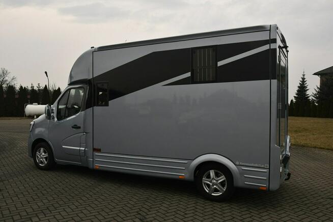 Renault Master Koniowóz 2,3dci Nowa Zabudowa Ogierowa. Kamery na Stanowiska