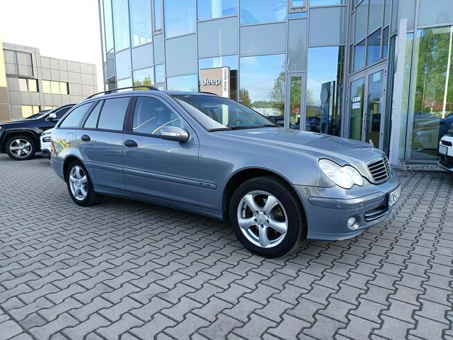 Mercedes C 180 KOMPRESSOR 1.8 143KM, bogate wyposażenie, serwisowany,