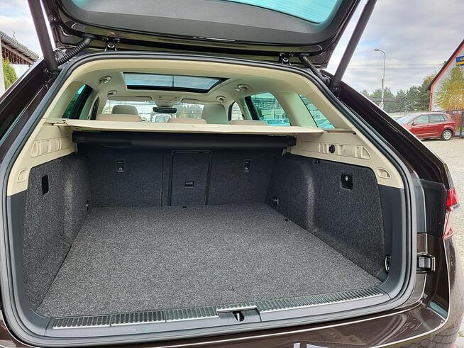 Škoda Superb serwis ASO, panorama, hak, FV23