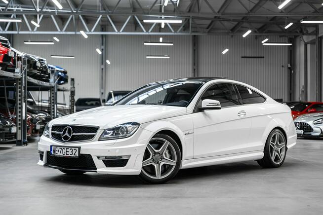 Mercedes C 63 AMG Bezwypadkowy. Przebieg 7600 km! Po konwersji. Po serwisie na 15 tys zł