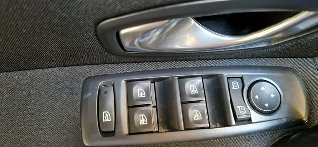 Renault Laguna ZOBACZ OPIS !! W PODANEJ CENIE ROCZNA GWARANCJA !!