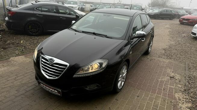 Lancia Delta 1.9 jtd 190KM skóry zamsz ledy xenon zadbana zamiana 1.r.gwarancji