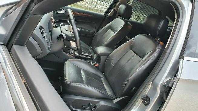 Ford Mondeo 2.0 16v 146KM # GHIA # NAVI # Climatronic # Parktronic # Skóra # IGŁA