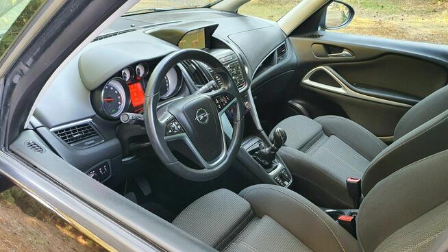 Opel Zafira 1.4T 140KM # NAVI # Parktronic # Piękny Kolor # Serwis do Końca !!!