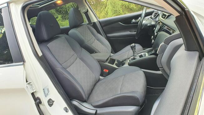 Nissan Qashqai 1.5 dCi # NAVI # Climatronic # Panorama # Kamera # Biała Perła # IGŁA