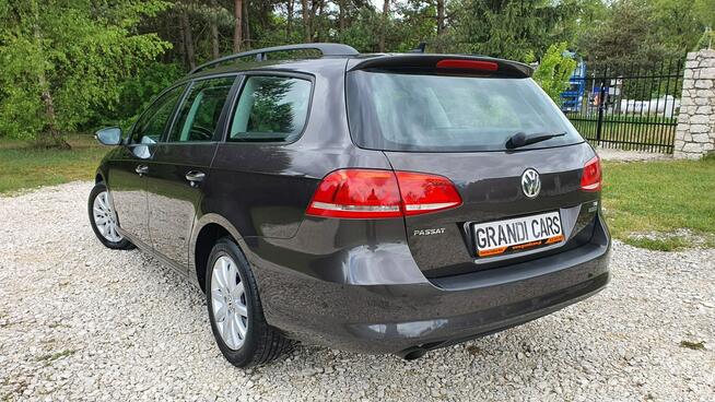 Volkswagen Passat 1.6 TDI 105KM # Comfortline # Navi # Parktronic # Mocca # Zadbany !!!