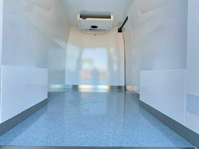 Renault Master SALON PL / CARRIER CHŁODNIA - MROŻNIA -15st.C / PRĄD 220V / 74 tys.km