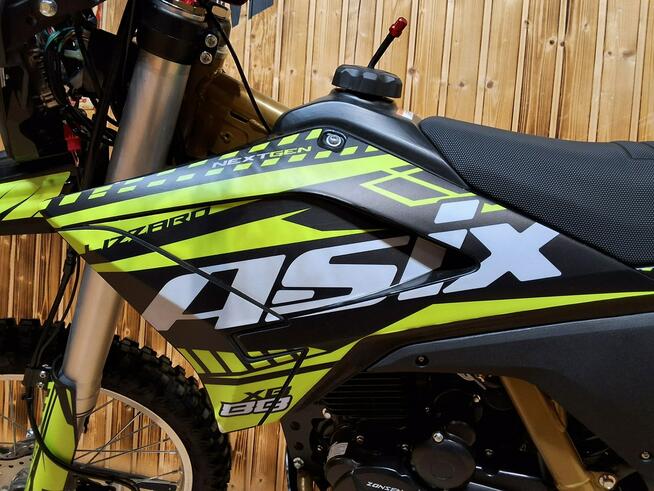 ASIX Inny xb-88 ASIX XB88 CROSS kros o pojemności 300 z 22 konnym silnikiem