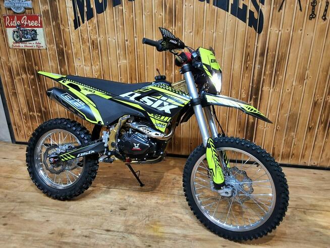 ASIX Inny xb-88 ASIX XB88 CROSS kros o pojemności 300 z 22 konnym silnikiem