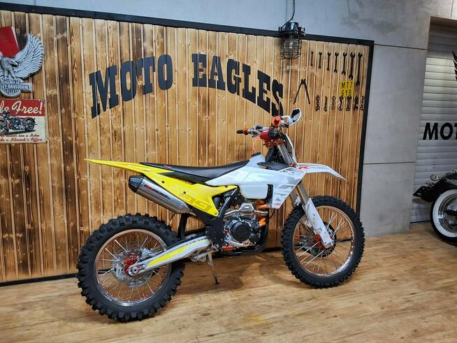 ASIX Inny XR-99 ASIX XR99 CROSS kros o pojemności 300 z 26 konnym silnikiem HIT