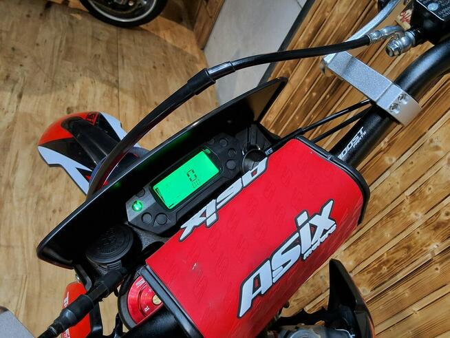 ASIX Inny XT 97 ASIX XT-97 CROSS kros o pojemności 300 z 26 konnym silnikiem HIT