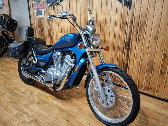 Suzuki Intruder Piekny motocykl po regulacjach, stan bdb 800 zadbany