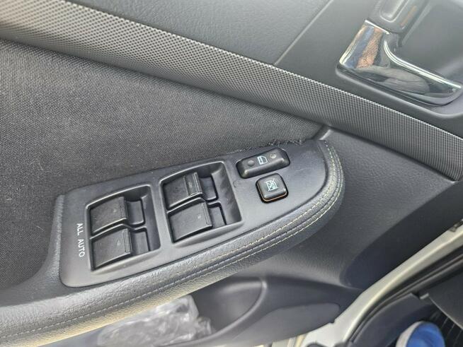 Toyota Avensis 1,8 benzyna