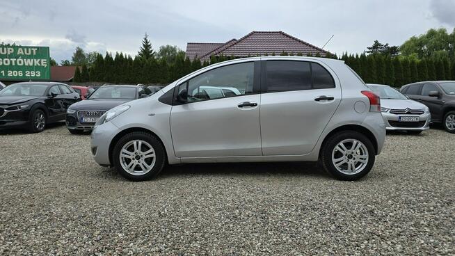 Toyota Yaris 8x airbag, Start Stop