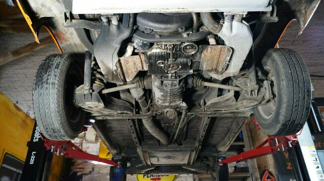 Volkswagen Transporter 2.0 Boxer Powietrze 9-osób Stan BDB Zarejestrowany LUXURYCLASSIC