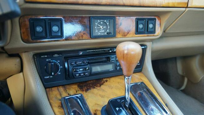 Jaguar XJS Celebration 2+2 Cabrio Automat 4.0 LUXURYCLASSIC