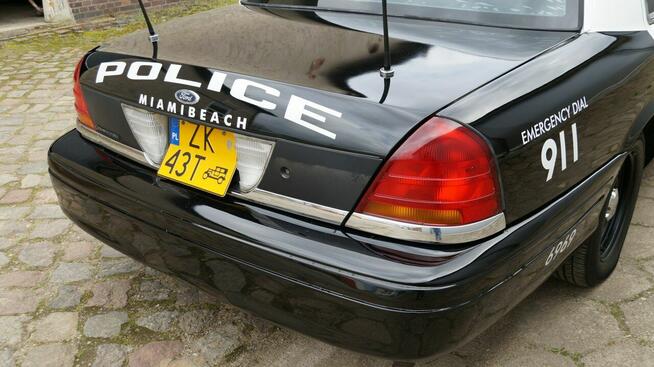 Ford Crown 4.6 V8 P71 Oryginał Klimatyzacja Stan BDB Zabytek LUXURYCLASSIC