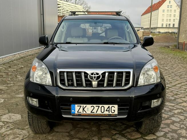 Toyota Land Cruiser 3.0 Diesel 4x4 Automat skóra 8-osób Hak Monitory Lift 2 cale