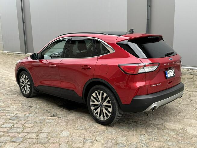Ford Kuga TITANIUM 2.5 hybrid Skóra Automat Panorama Headup Kamera