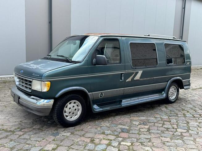 Ford Econoline 5.8 v8 200km Automat Salonka Hak Klima LUXURYCLASSIC