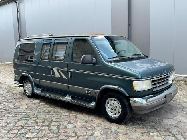 Ford Econoline 5.8 v8 200km Automat Salonka Hak Klima LUXURYCLASSIC